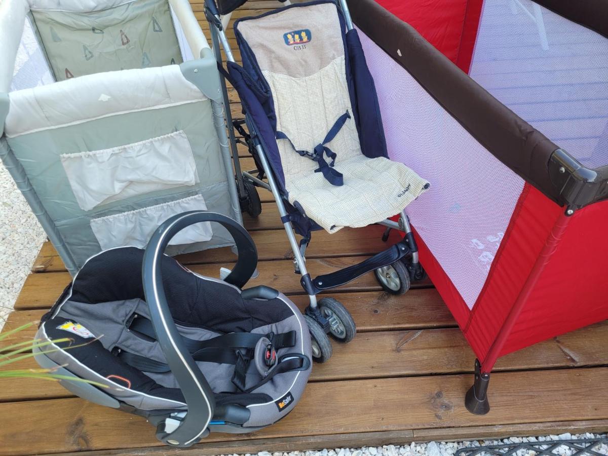 Mobil Home De Patricia Et Franck A Сижан Екстериор снимка