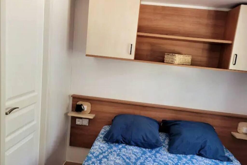 Mobil Home De Patricia Et Franck A Сижан Екстериор снимка